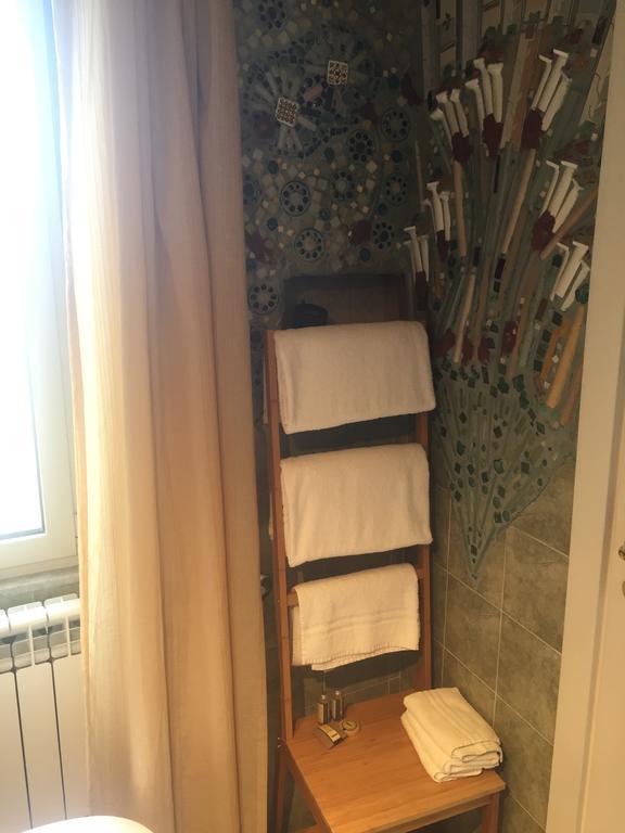 나폴리 Casa Di Erminia B&B 외부 사진
