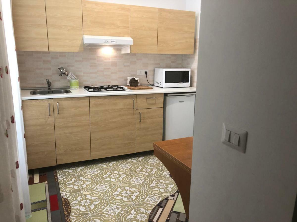 나폴리 Casa Di Erminia B&B 외부 사진