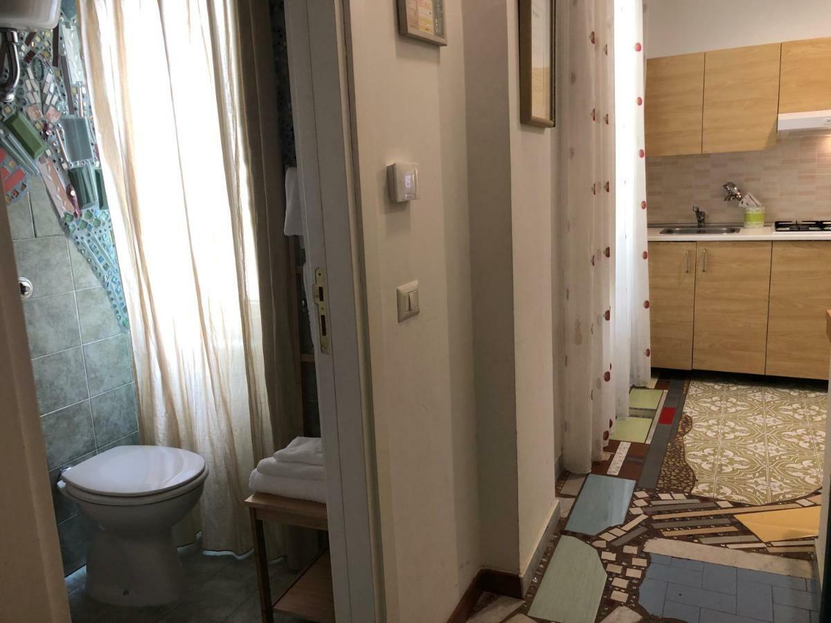 나폴리 Casa Di Erminia B&B 외부 사진
